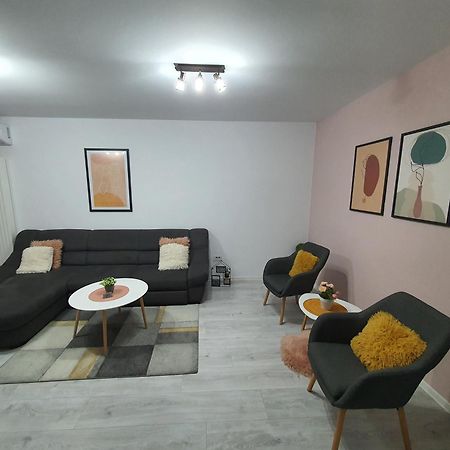 One Apartment Braşov Exterior foto