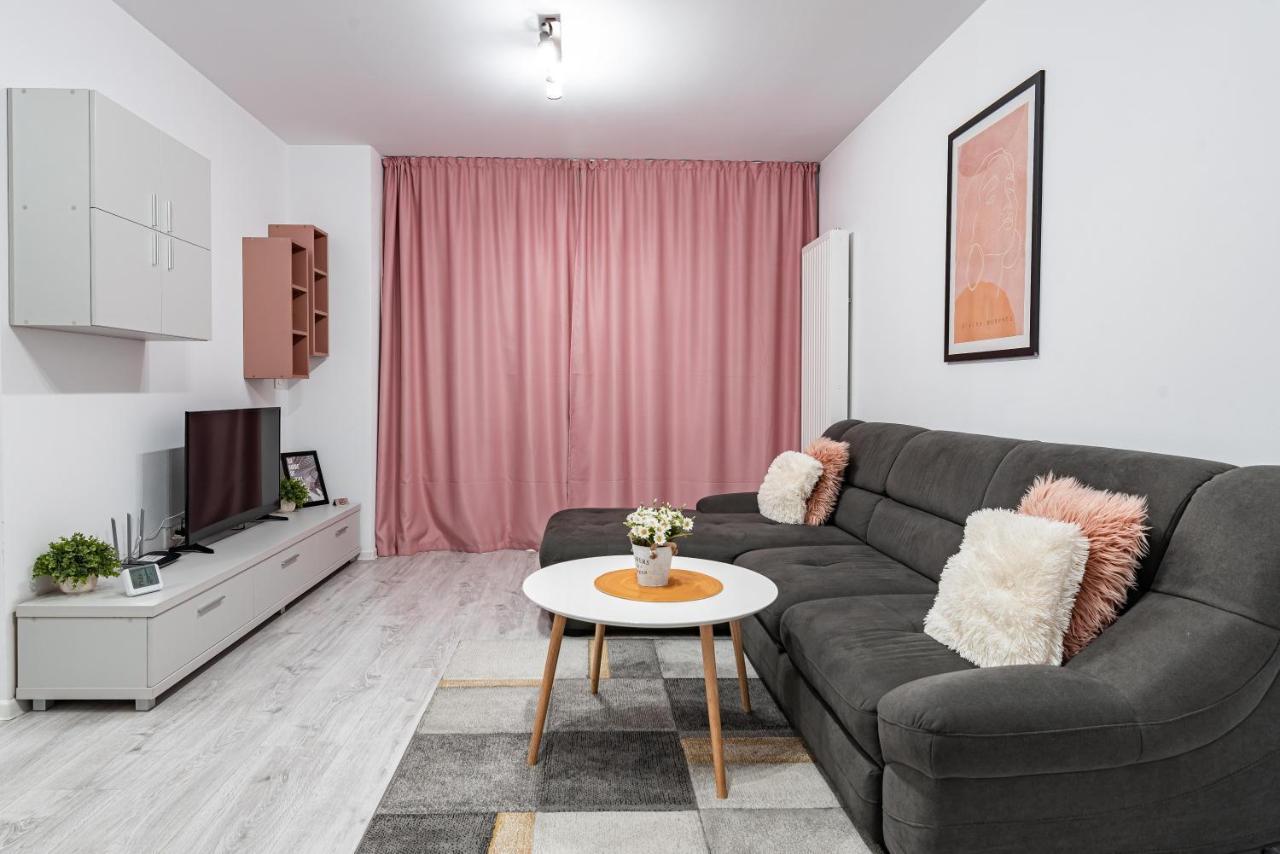 One Apartment Braşov Exterior foto